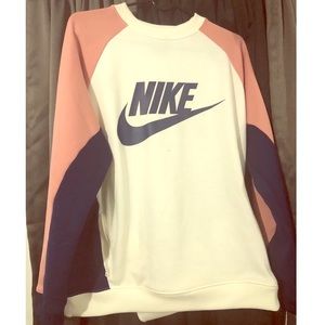 Nike sweatshirt